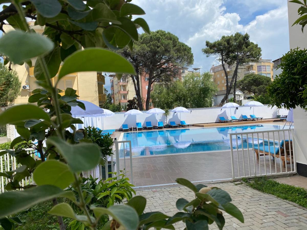 Atrium Deluxe Resort Голем Экстерьер фото