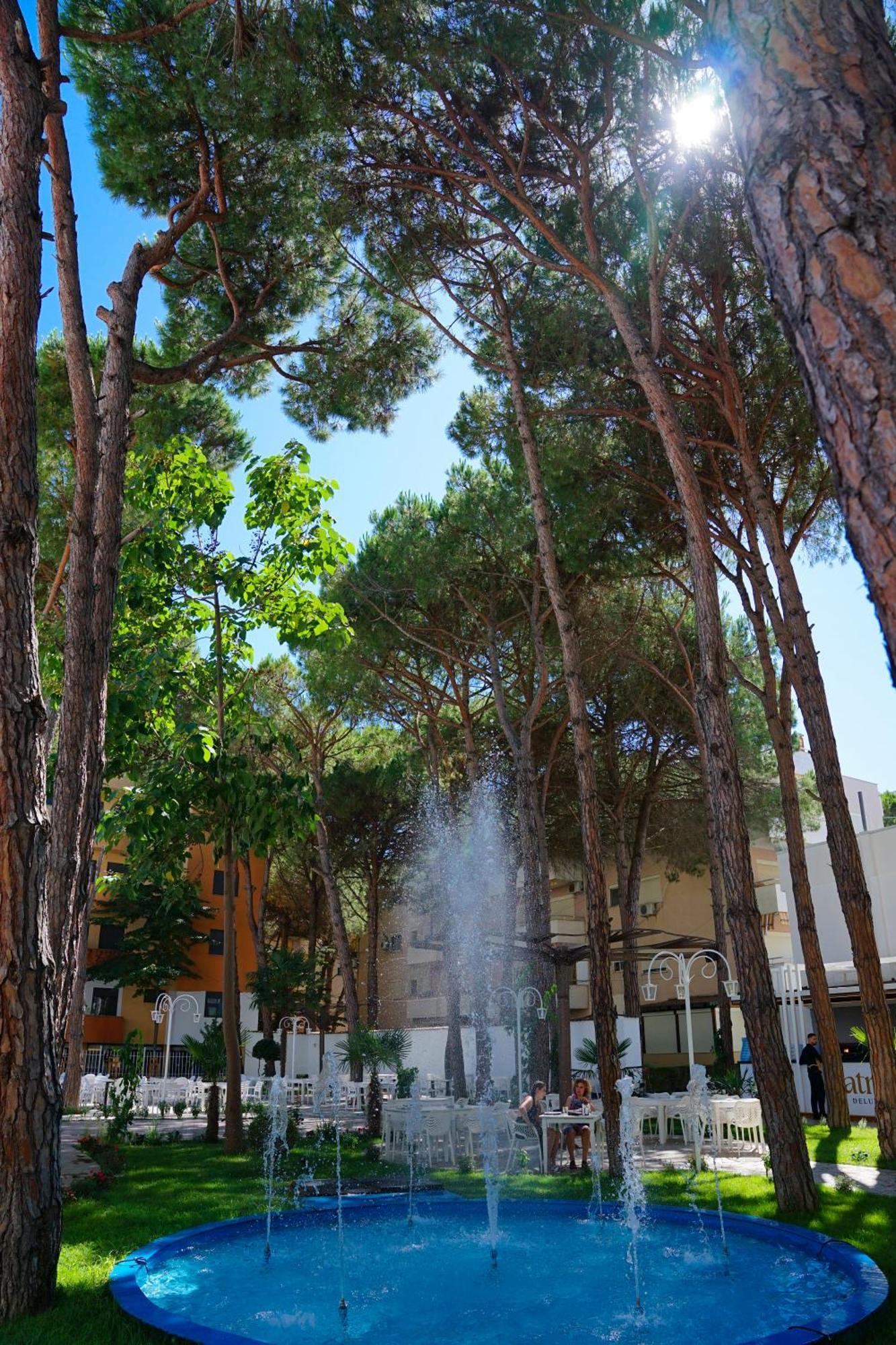 Atrium Deluxe Resort Голем Экстерьер фото